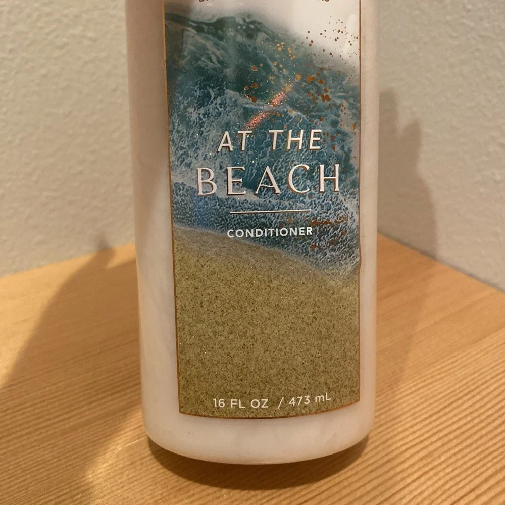 BATH‎ & BODY WORKS AT THE BEACH CONDITIONER 16 FL OZ
